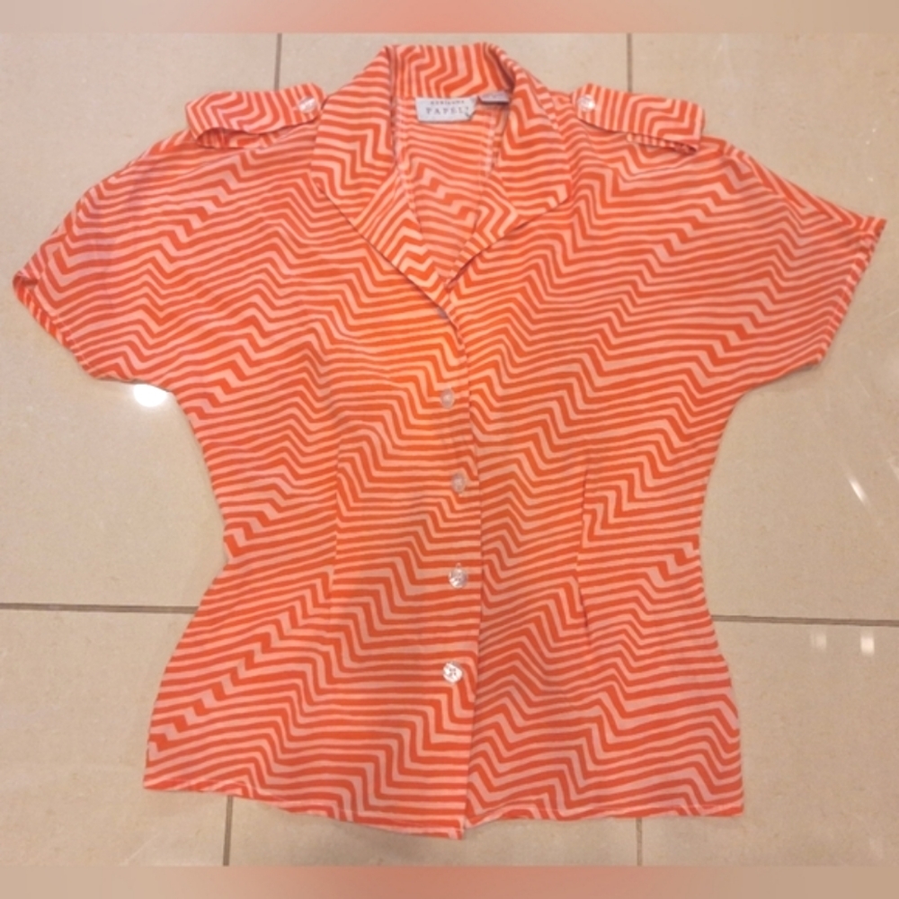 Adriana Papel 100% Silk short sleeved button front blouse - size 4- orange/white